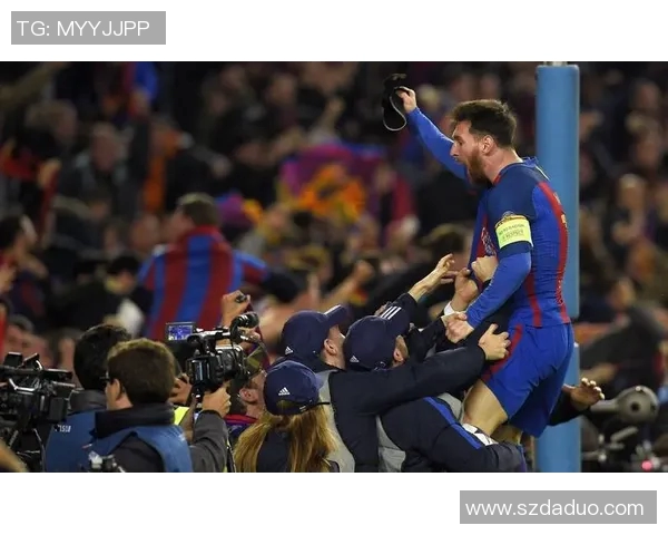 后防失神的足球明星们如何在关键时刻犯错影响比赛结果