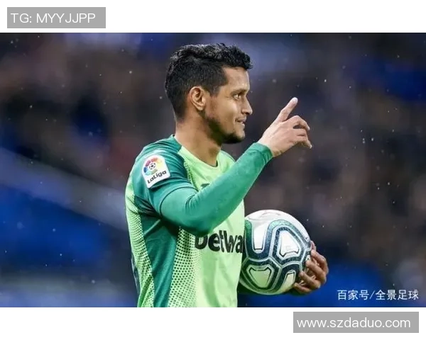 足球明星阿飞的个人简介与精彩瞬间全景展示